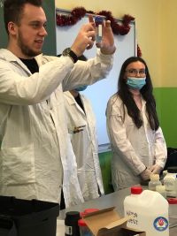 pokazy chemiczne 2021 (4).jpg